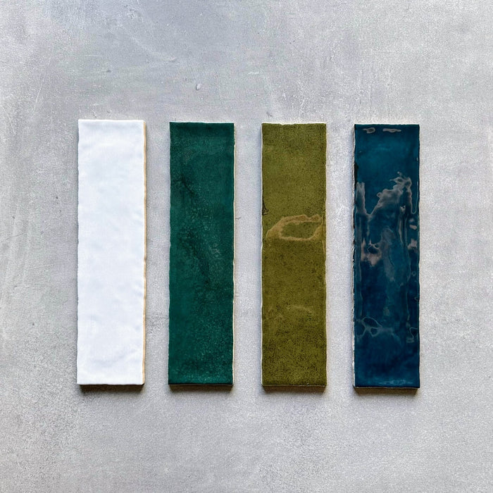 Nireobi Fliese | Blau glänzend | 7,5 cm x 30 cm