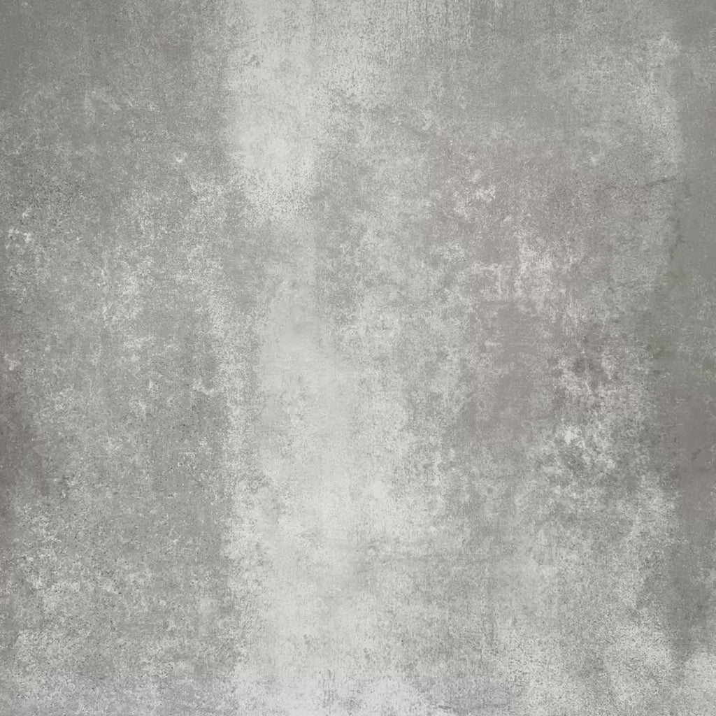 Video mit Zellige Weiß Quadrat Fliesen, mit glänzend weißem Finish, feiner tonaler Variation und sanft unregelmäßigen Kanten.