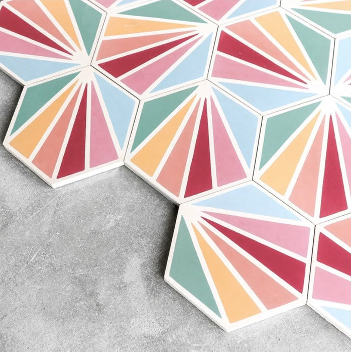 Regenbogen-Hexagon-Fliese | 18,7 cm x 21,6 cm